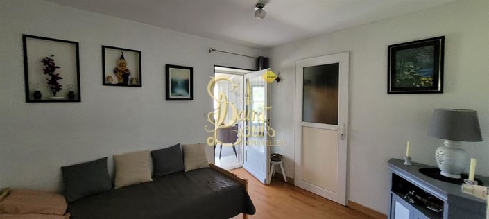 Image No.12-3 Bed House for sale