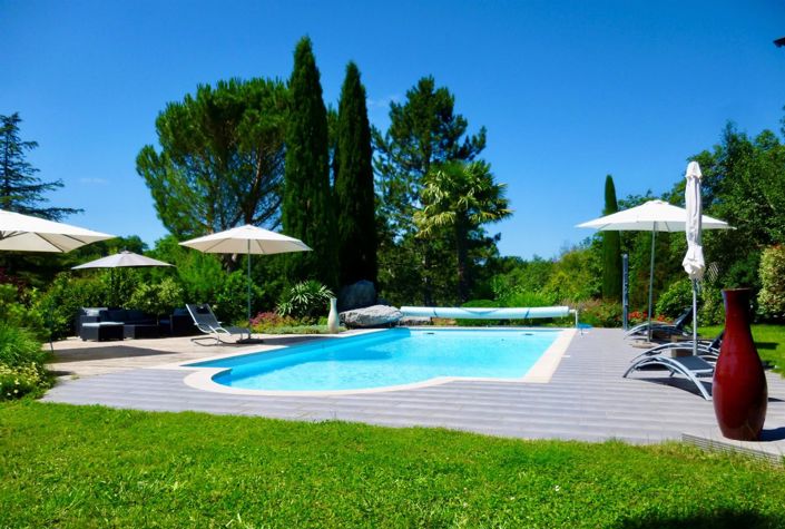 Image No.13-6 Bed House for sale