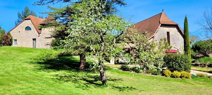 Image No.16-6 Bed House for sale