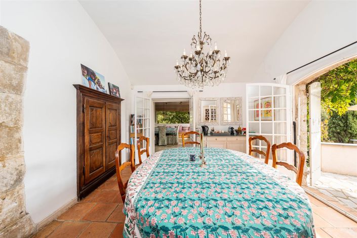 Image No.8-Maison de 8 chambres à vendre à Peymeinade