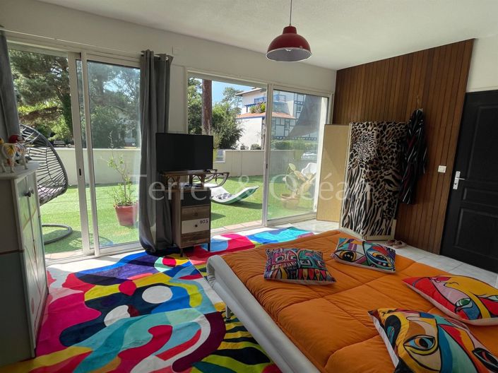 Image No.10-2 Bed Apartment for sale