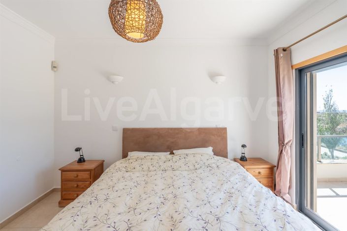 Image No.23-4 Bed House for sale