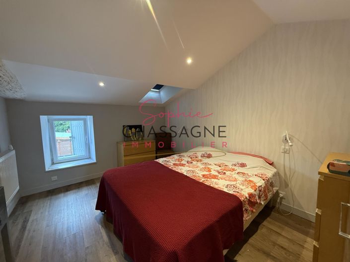 Image No.21-5 Bed House for sale