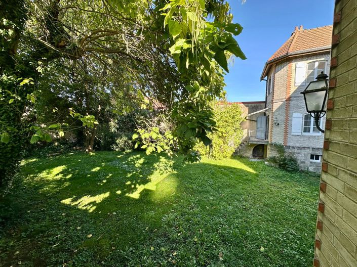 Image No.12-Maison de 7 chambres à vendre à Franche-Comté