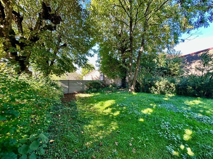 Image No.4-Maison de 7 chambres à vendre à Franche-Comté