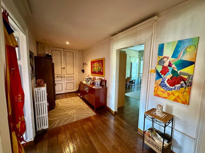 Image No.6-Maison de 7 chambres à vendre à Franche-Comté