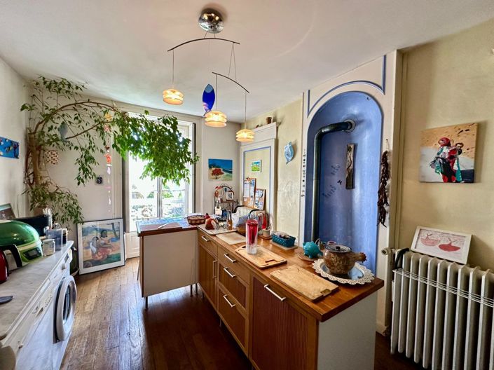 Image No.9-Maison de 7 chambres à vendre à Franche-Comté