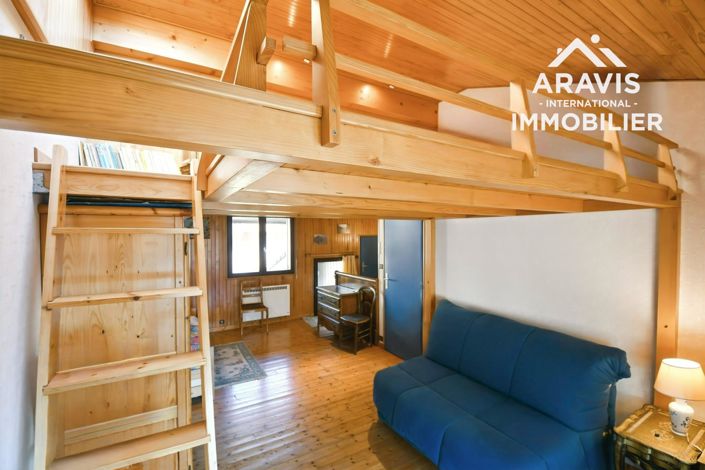 Image No.8-2 Bed House for sale