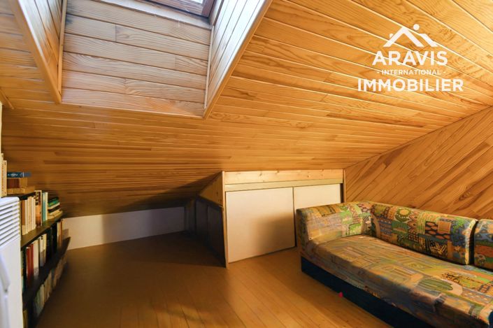 Image No.9-2 Bed House for sale