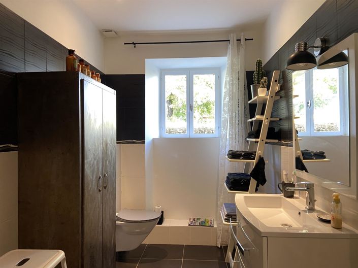 Image No.13-3 Bed House for sale