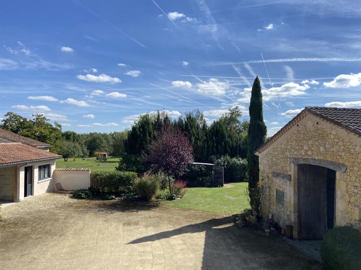 Image No.24-3 Bed House for sale