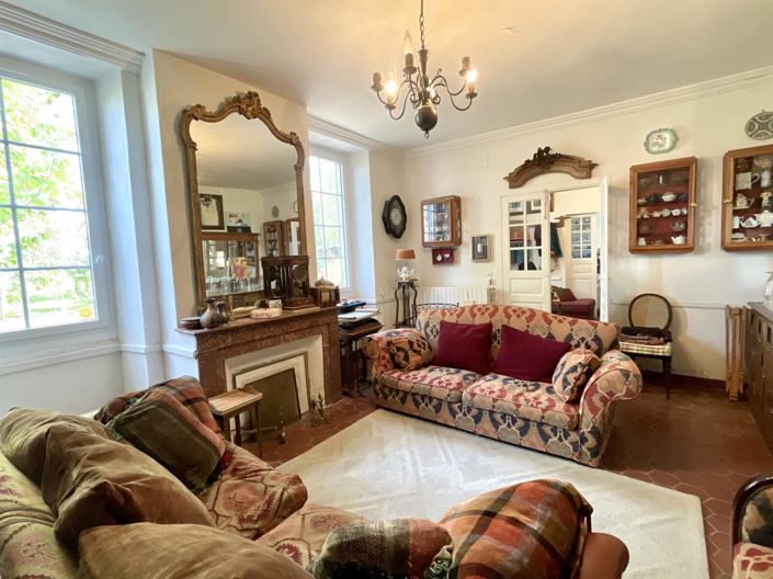 Image No.4-4 Bed House for sale