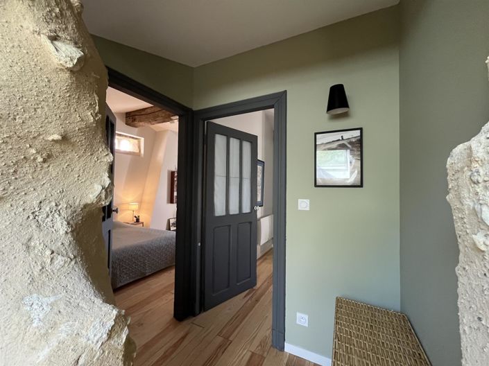 Image No.11-3 Bed House for sale