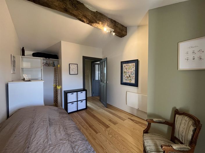 Image No.17-3 Bed House for sale