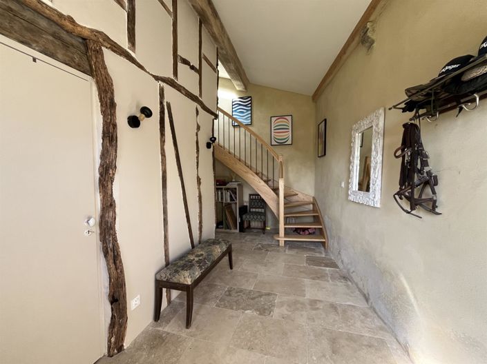 Image No.3-3 Bed House for sale