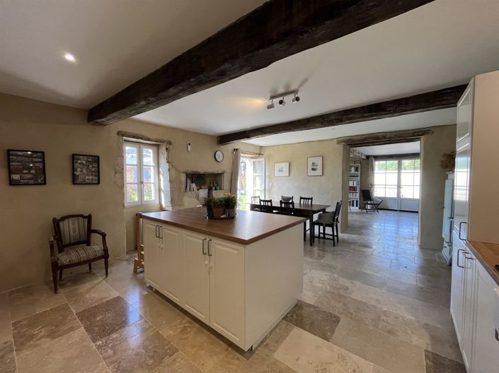 Image No.5-3 Bed House for sale