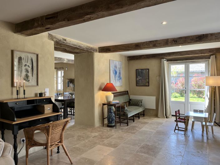 Image No.6-3 Bed House for sale