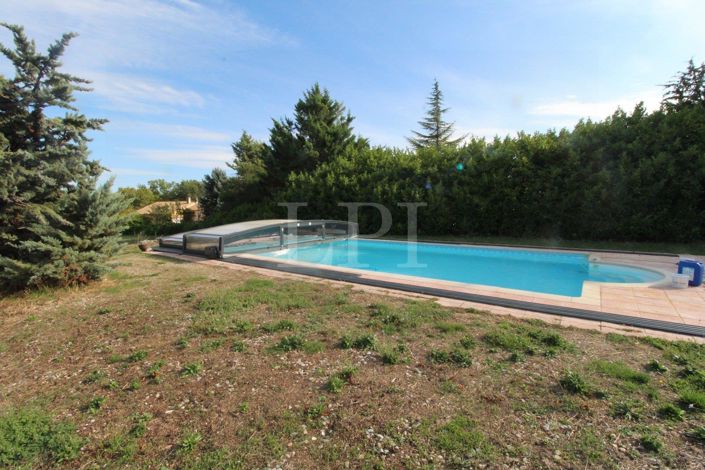 Image No.2-4 Bed House for sale