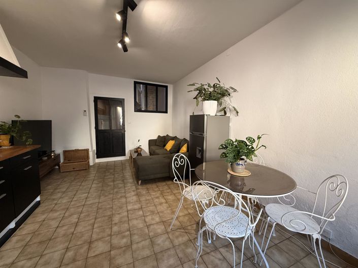 Image No.3-2 Bed House for sale