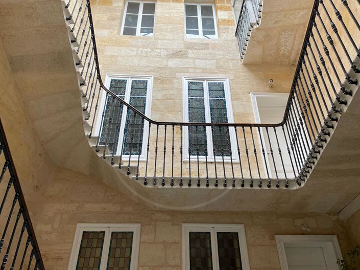 Image No.2-Appartement de 1 chambre à vendre à Bordeaux