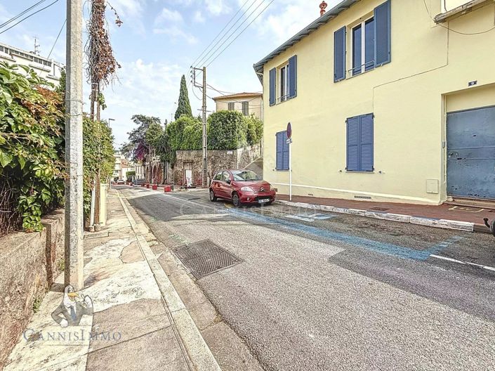 Image No.12-4 Bed Apartment for sale