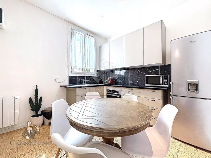 Image No.4-4 Bed Apartment for sale