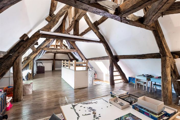 Image No.5-7 Bed House for sale