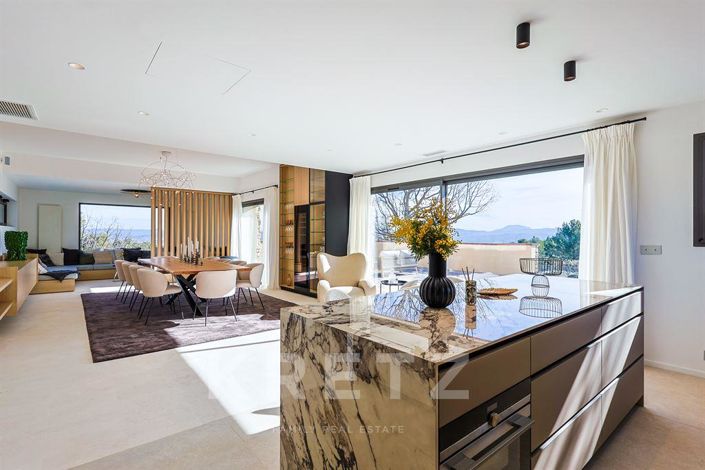 Image No.12-Maison de 7 chambres à vendre à Bouches-du-Rhône