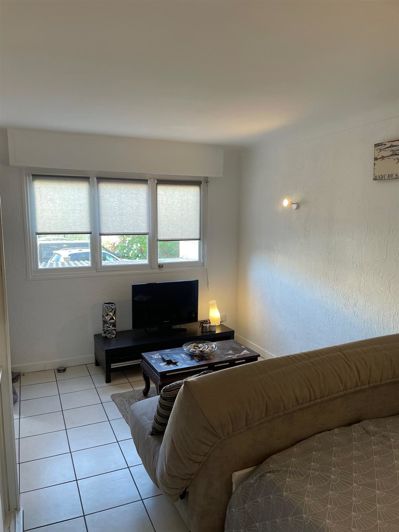 Image No.7-Apartment for sale