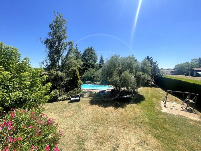 Image No.5-5 Bed House for sale