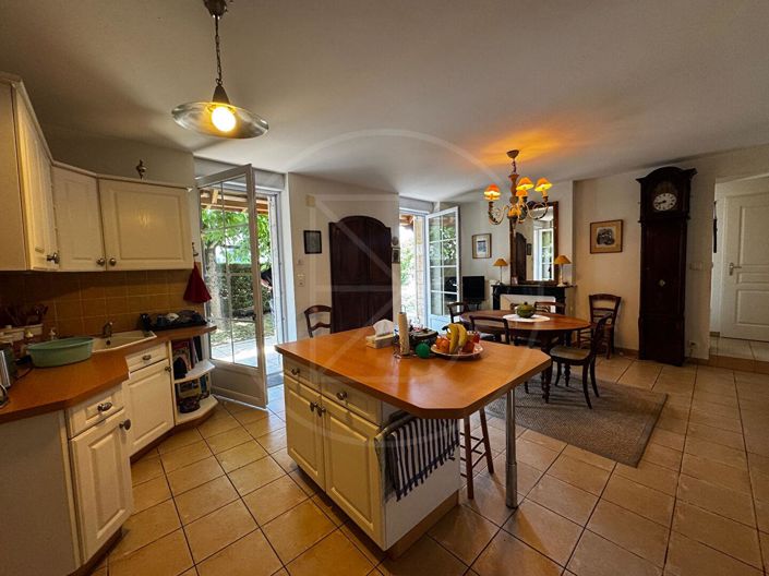 Image No.4-3 Bed House for sale