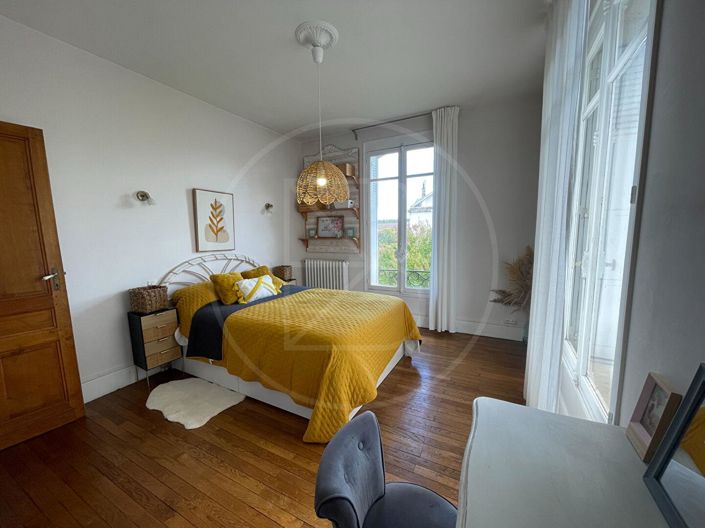 Image No.11-5 Bed House for sale