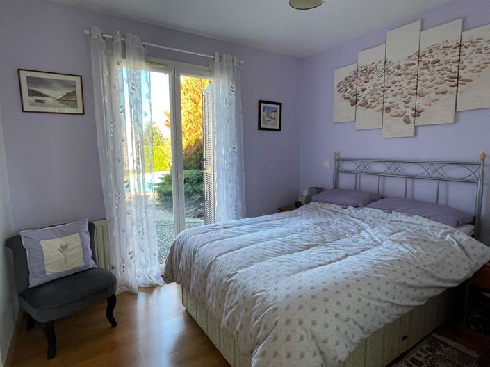 Image No.11-4 Bed House for sale