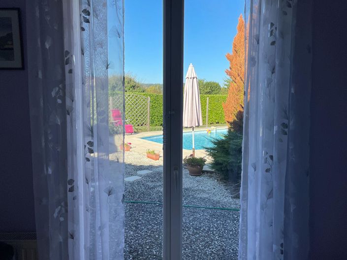 Image No.12-4 Bed House for sale