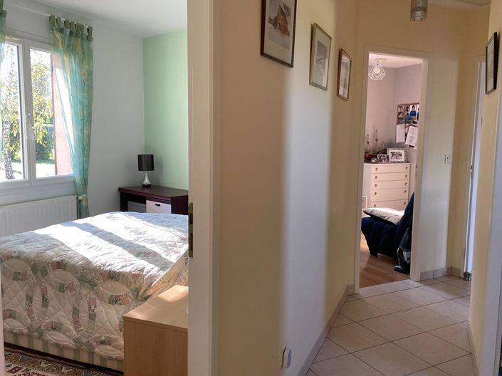 Image No.7-4 Bed House for sale