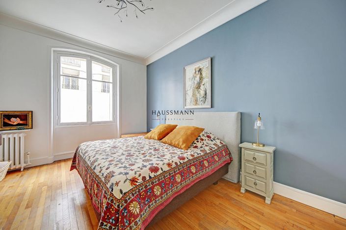 Image No.10-4 Bed Property for sale