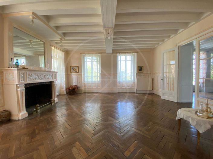 Image No.6-Maison de 6 chambres à vendre à Coutras