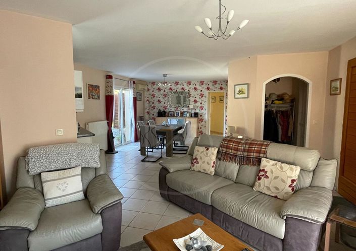 Image No.6-4 Bed House for sale