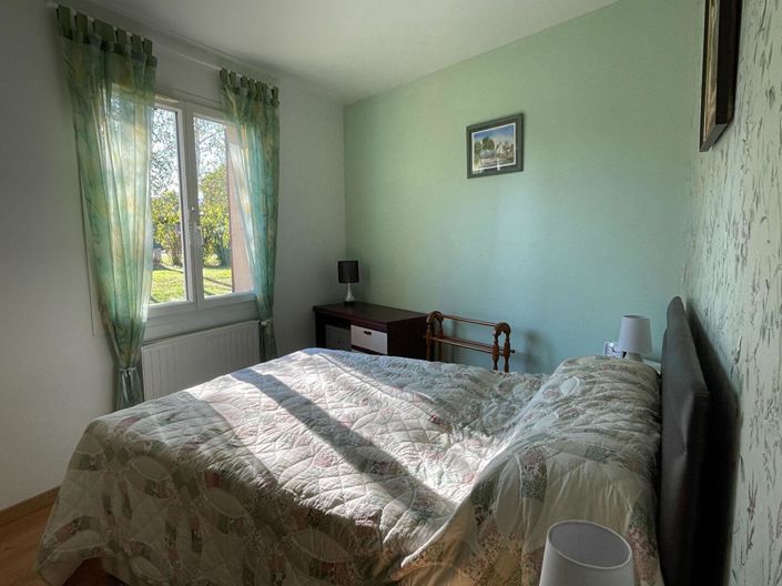 Image No.9-4 Bed House for sale