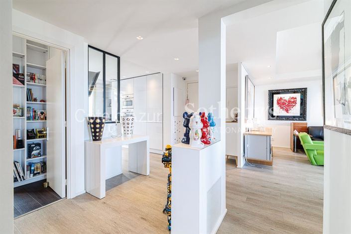 Image No.10-2 Bed Apartment for sale