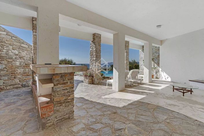 Image No.5-Maison de 4 chambres à vendre à Le Lavandou