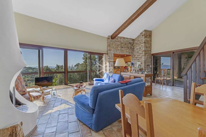 Image No.7-Maison de 4 chambres à vendre à Le Lavandou