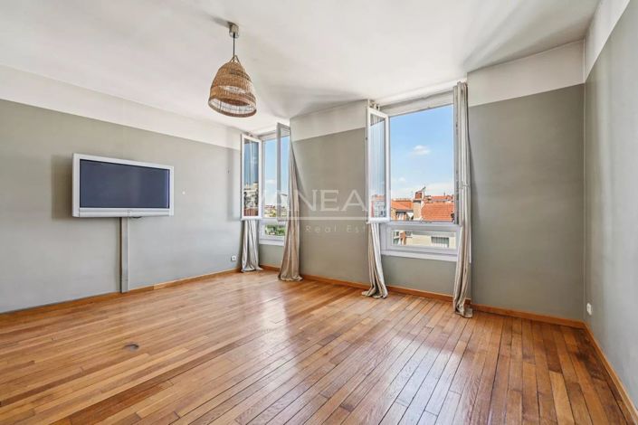 Image No.10-4 Bed Apartment for sale