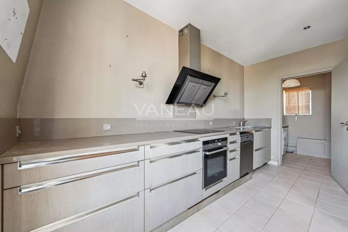 Image No.6-4 Bed Apartment for sale