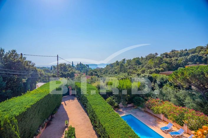 Image No.2-3 Bed House for sale