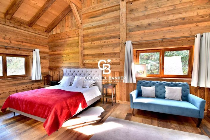 Image No.9-6 Bed House for sale