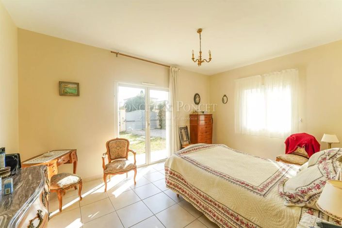 Image No.8-House for sale