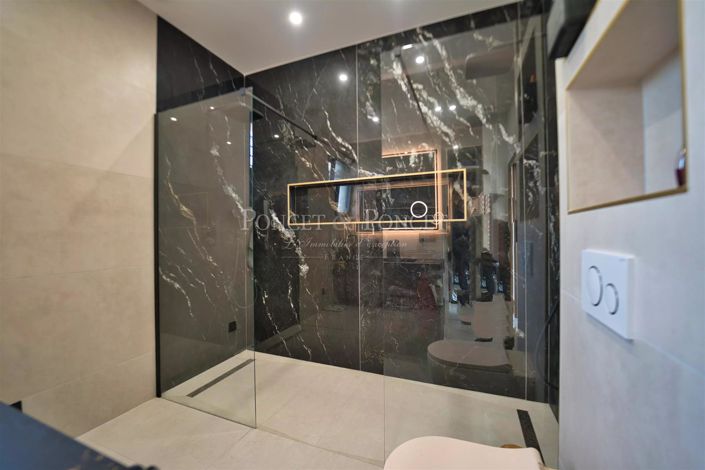 Image No.19-5 Bed House for sale