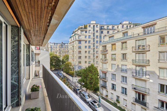 Image No.11-Appartement de 4 chambres à vendre à Paris