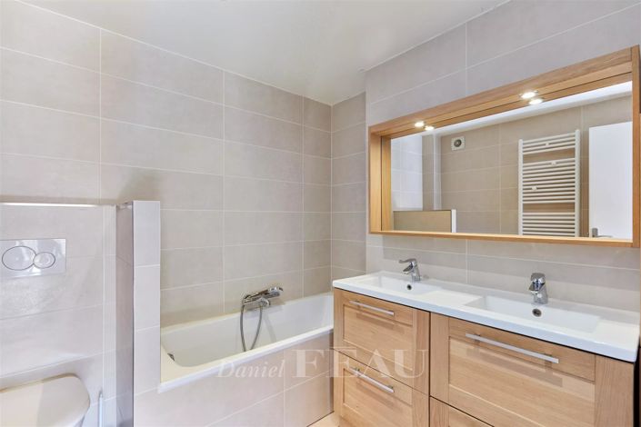 Image No.14-Appartement de 4 chambres à vendre à Paris